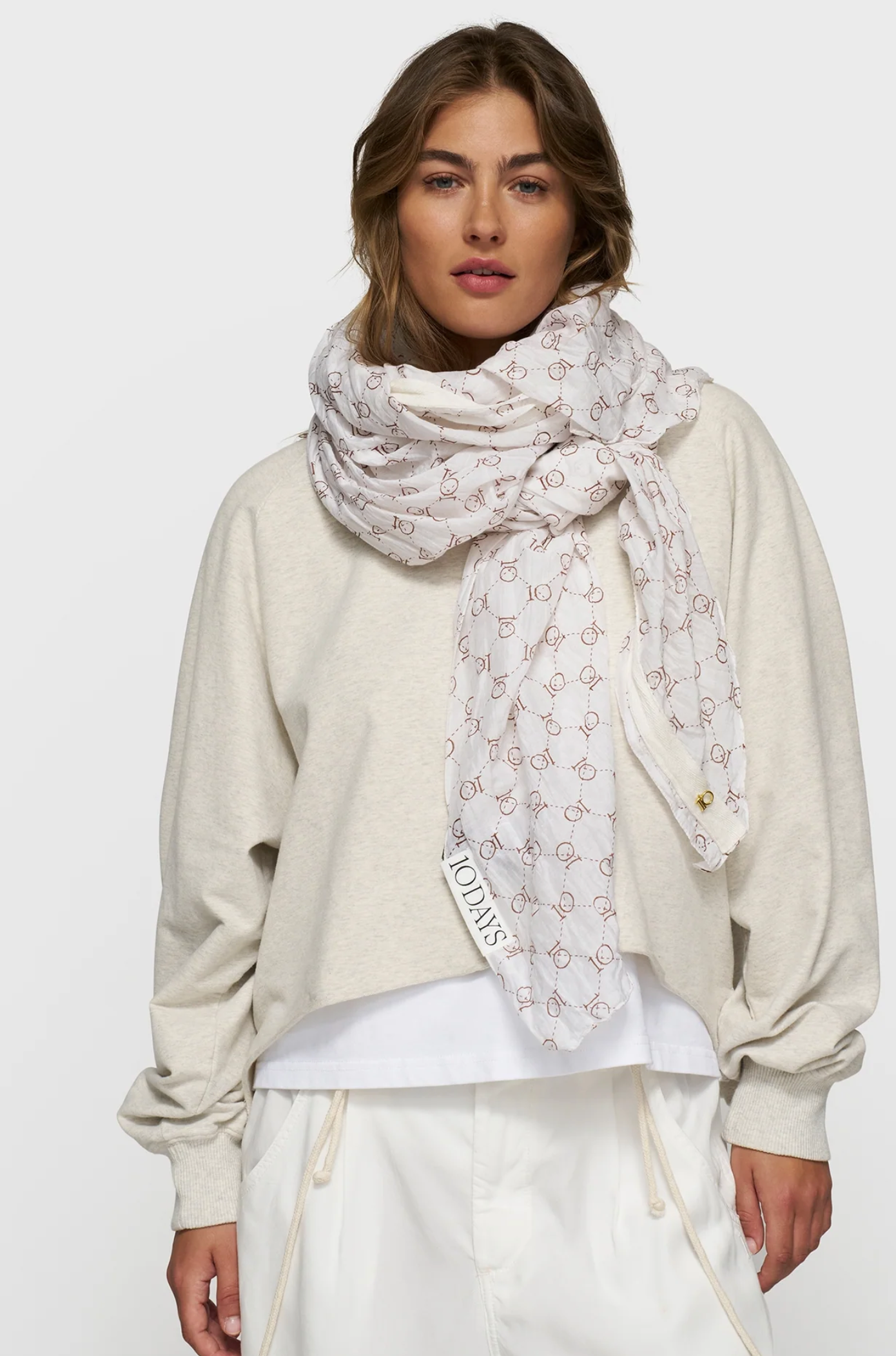 Scarf Monogram  - 10DAYS