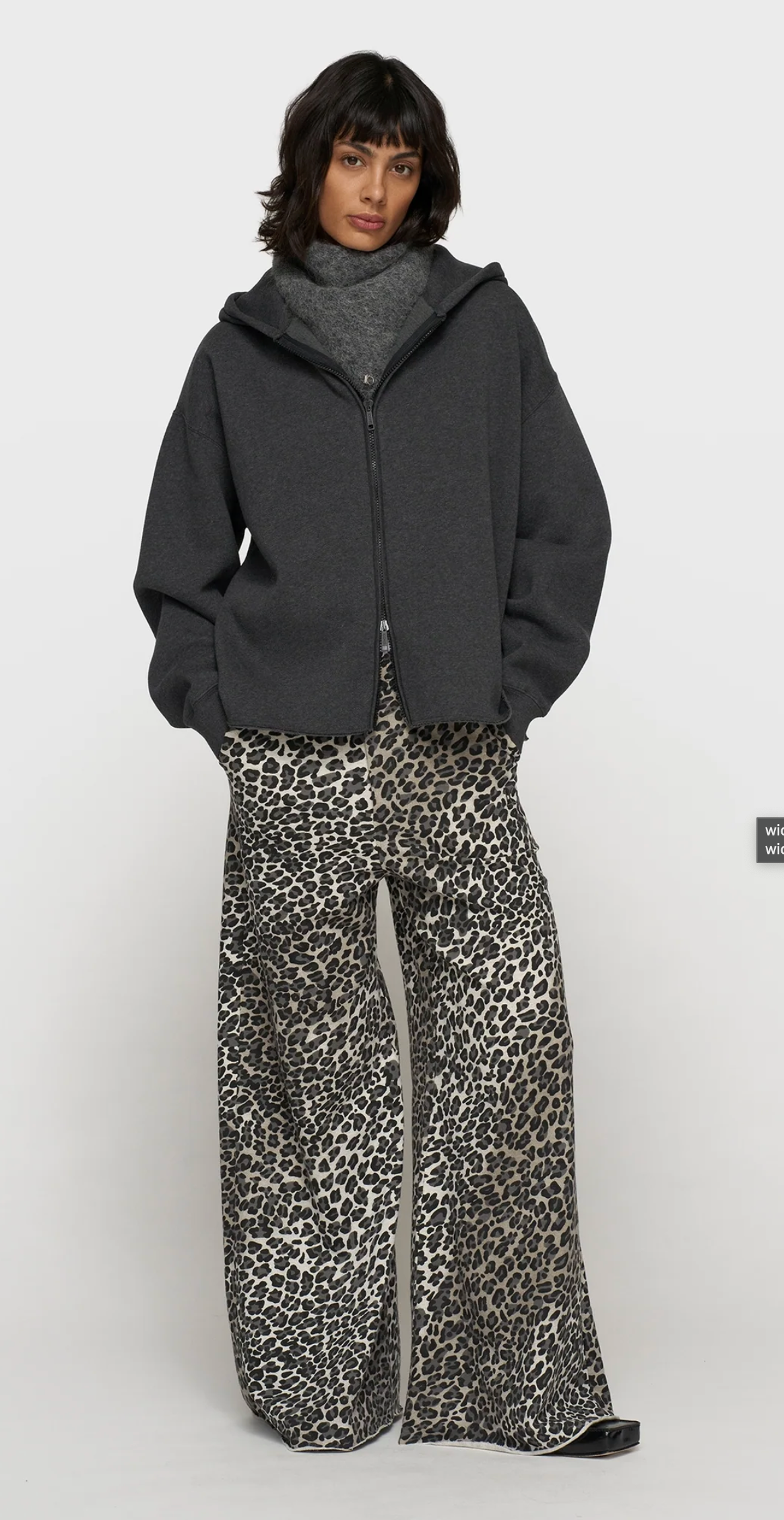 wide leg jogger leopard