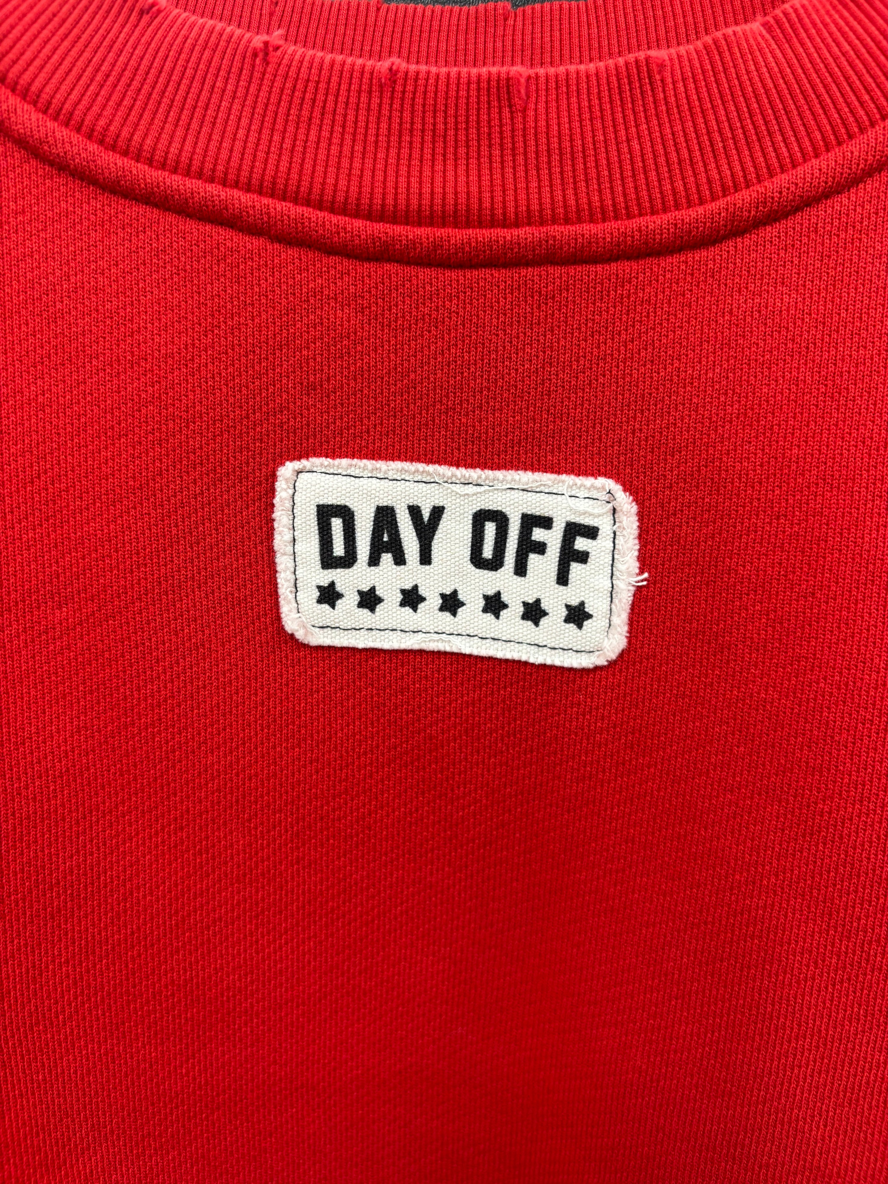 SWEAT rot DAY OFF- YIPPIE HIPPIE