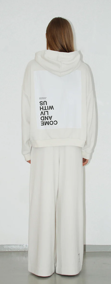 Hoodie Come in offwhite - Liv Bergen