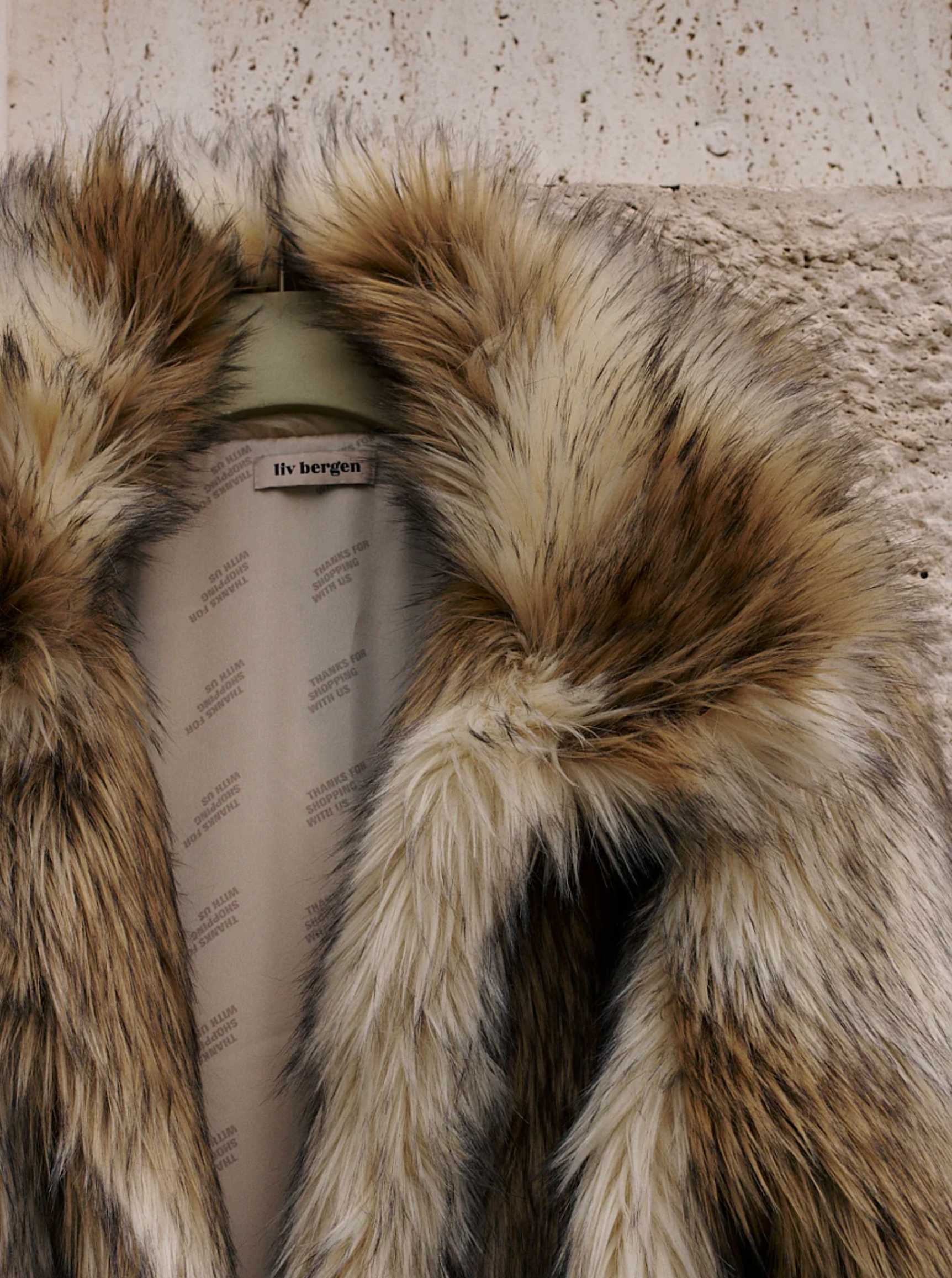Jacke fake fur in fox - LIV BERGEN
