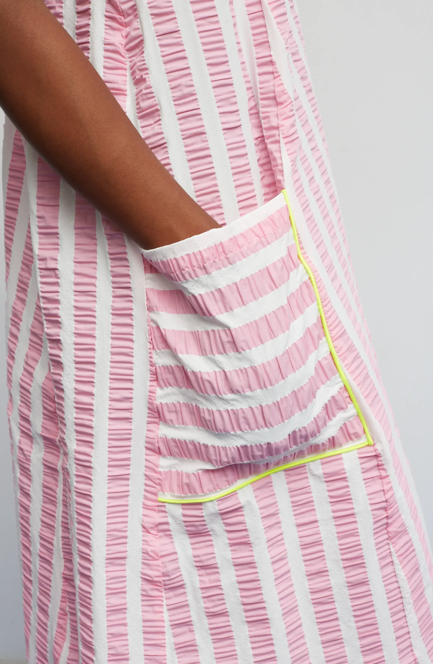 Rosa Lemonade-Kleid  - DR BLOOM