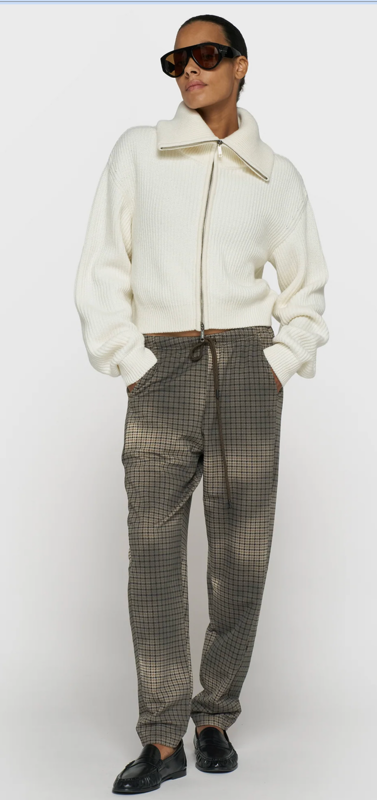 Chique pants check  - 10DAYS
