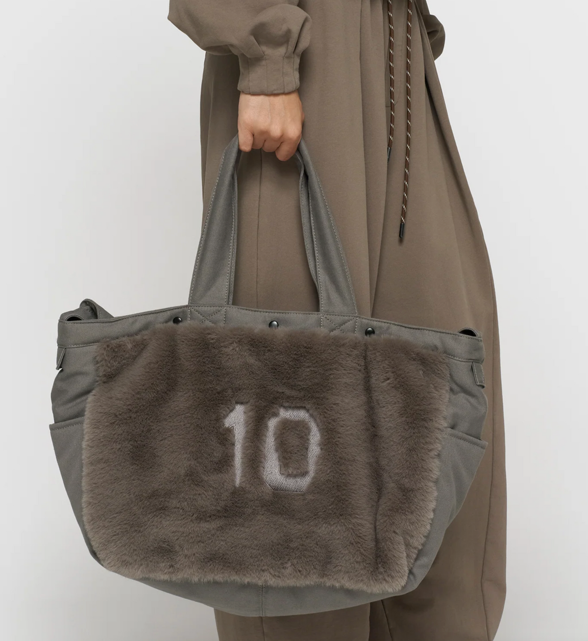 Fluffy Shopper  Portobello - 10 DAYS