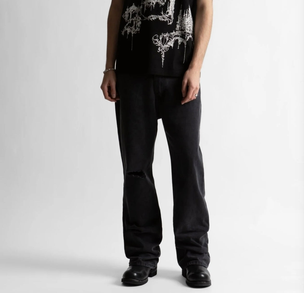Signature Barrett Pants Vintage
Black - Wasted Paris